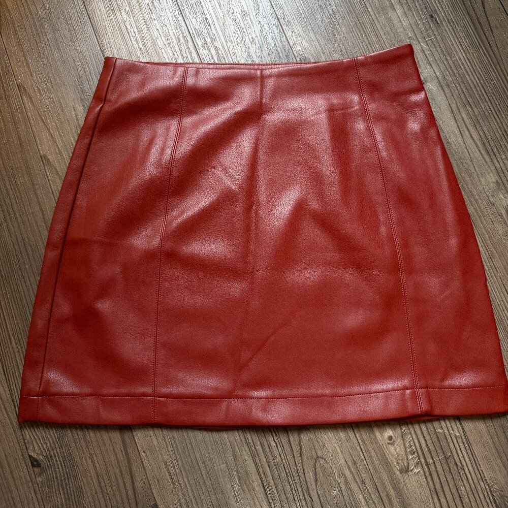 MESHKI Faux Leather Burgundy Red Mini Skirt - Small